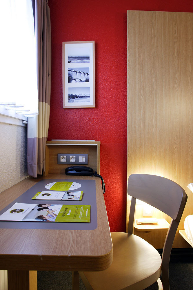 B&B Hotel Morlaix Saint-Martin-des-Champs  Exteriér fotografie