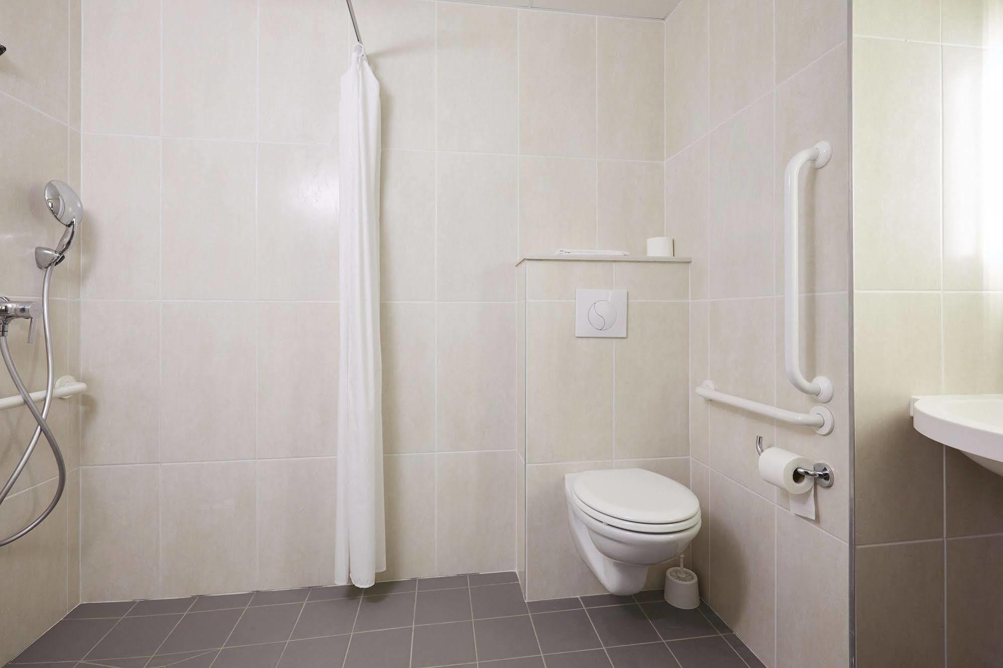 B&B Hotel Morlaix Saint-Martin-des-Champs  Exteriér fotografie